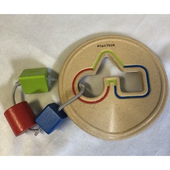 Plan Toys First Shape Sorter Primary Colors - Picture 1 of 3